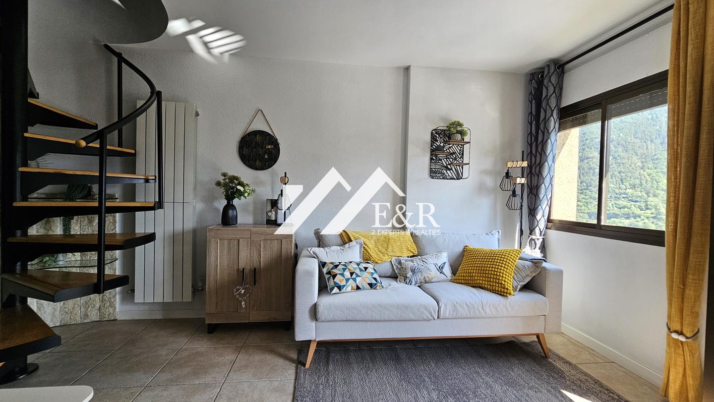 Magnífic Triplex a la zona residencial de Vila 5