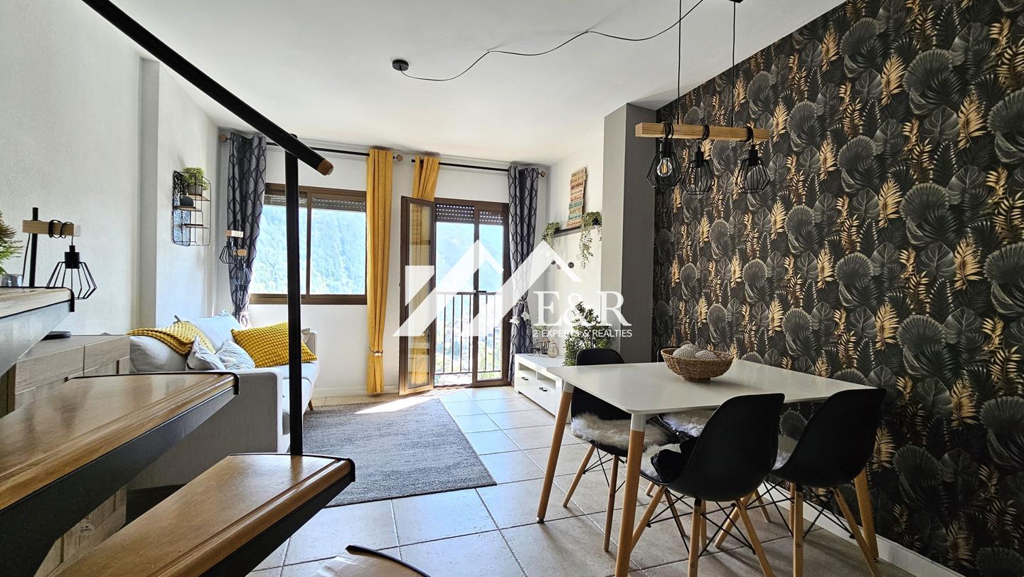 Magnífic Triplex a la zona residencial de Vila 10