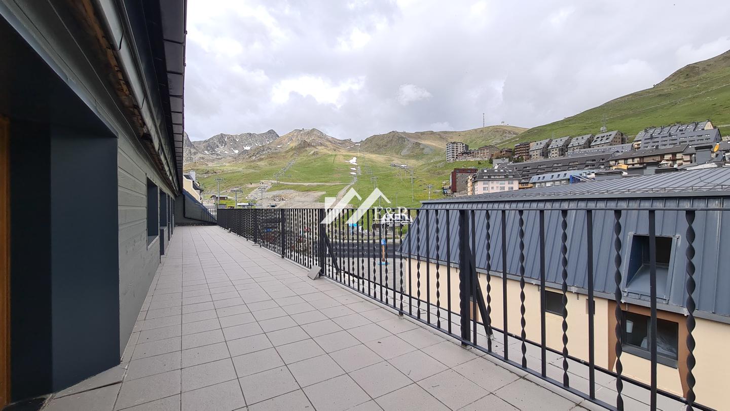 Exclusiu Àtic a peu de pistes 6