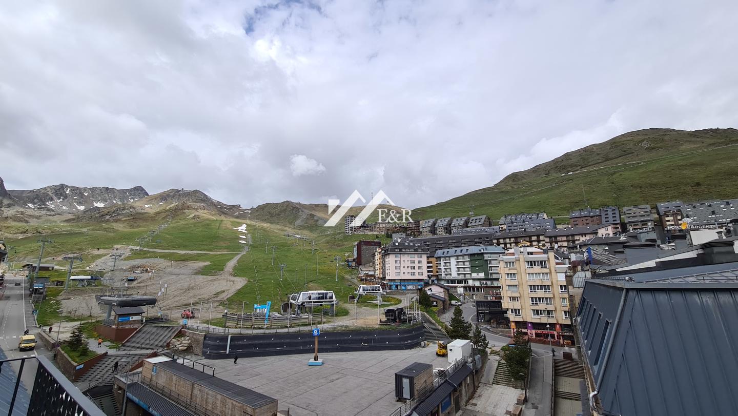 Exclusiu Àtic a peu de pistes 8